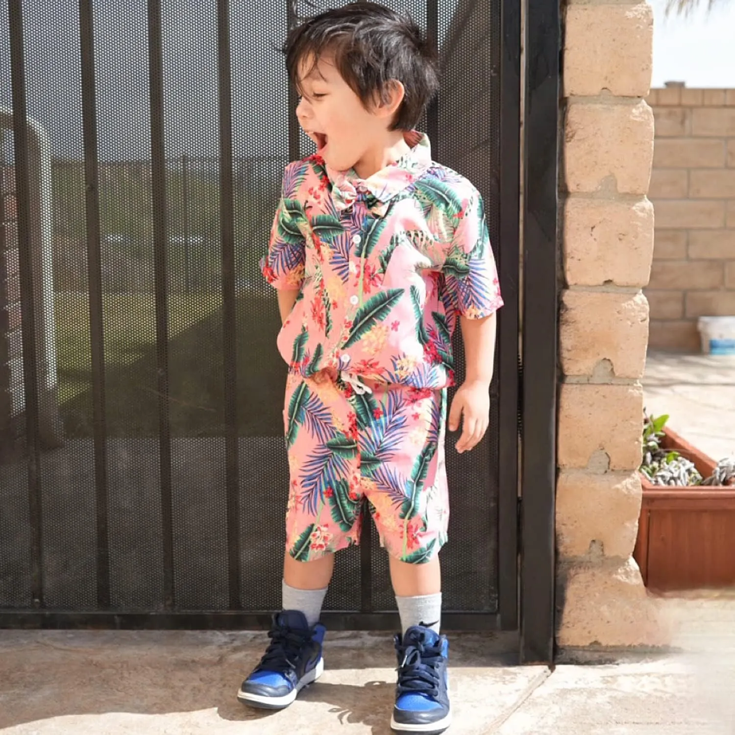 HINTINA Toddler Infant Baby Boy Shorts Set Hawaiian Outfits Short Sleeve leaf Floral Flower Shirt Summer Clothes Set Suit