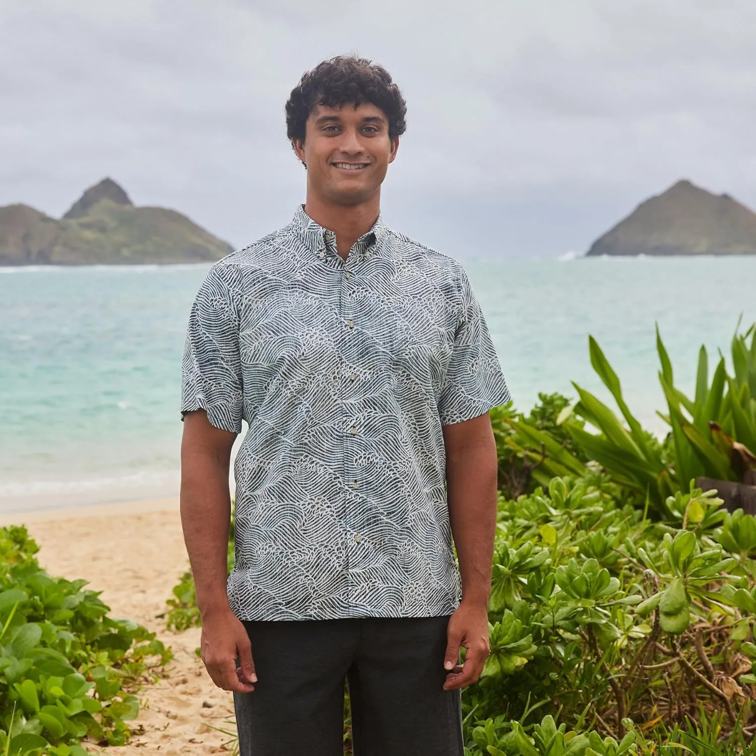 Reyn Spooner Oceanic Hawaiian Aloha Shirt - Button Front