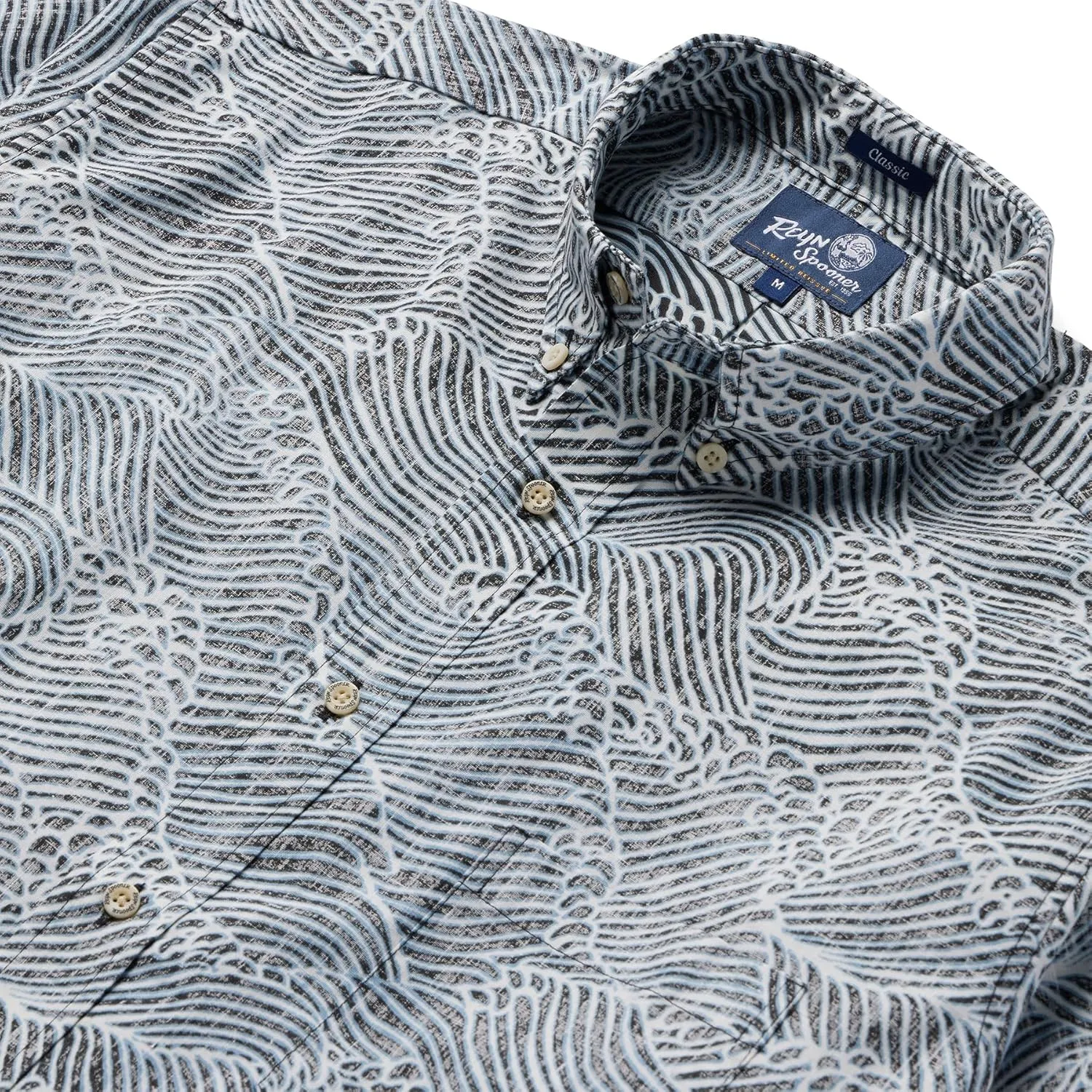 Reyn Spooner Oceanic Hawaiian Aloha Shirt - Button Front