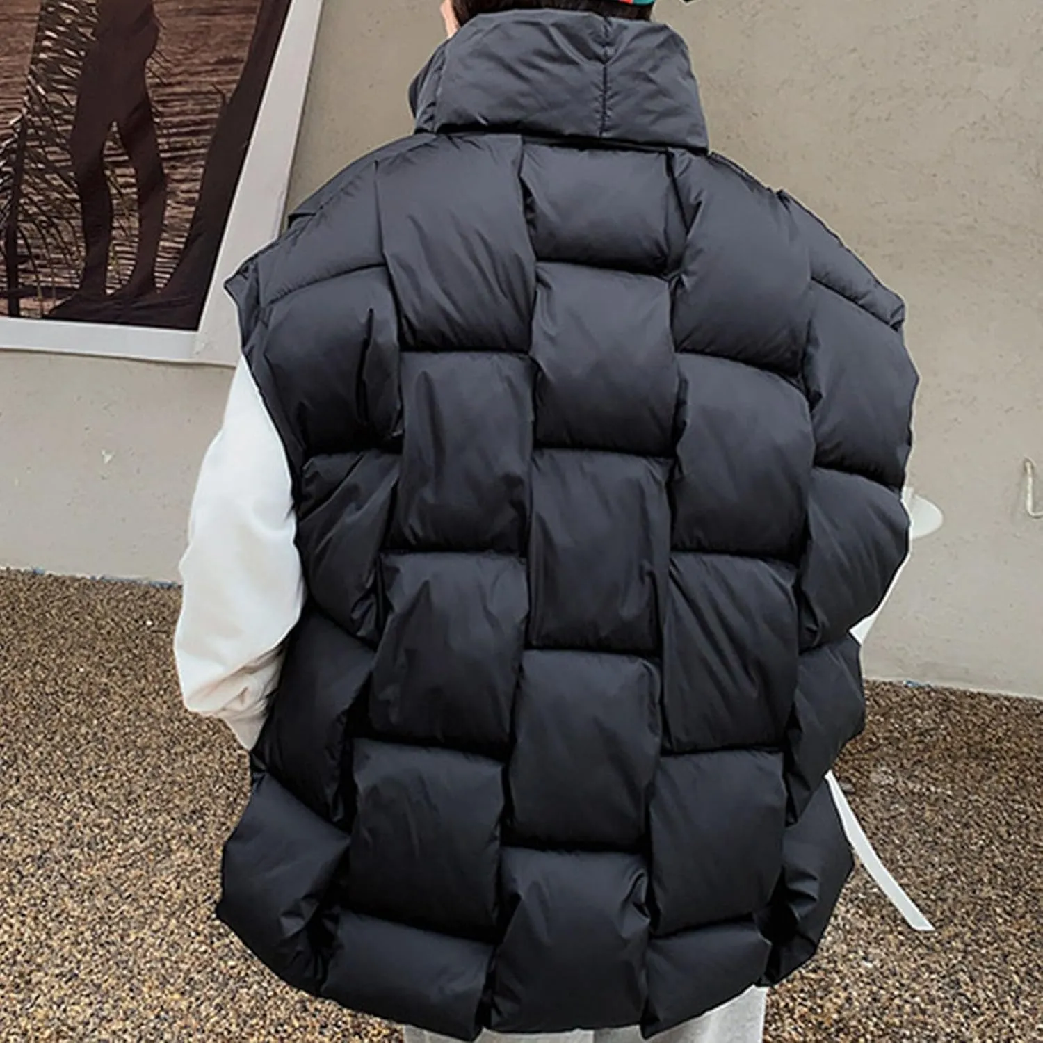 Women Winter Oversized Puffer Vest Sleeveless Jacket Zip Up Lightweight Stand Collar Insulated Padded Puffy Jackets Coat