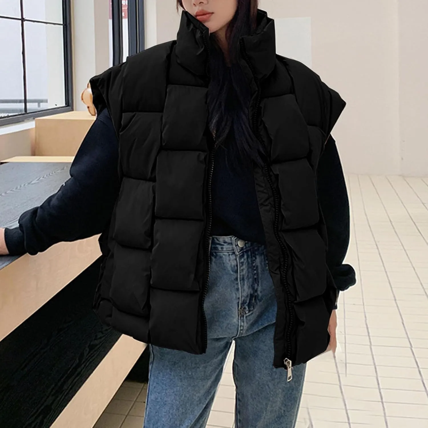 Women Winter Oversized Puffer Vest Sleeveless Jacket Zip Up Lightweight Stand Collar Insulated Padded Puffy Jackets Coat