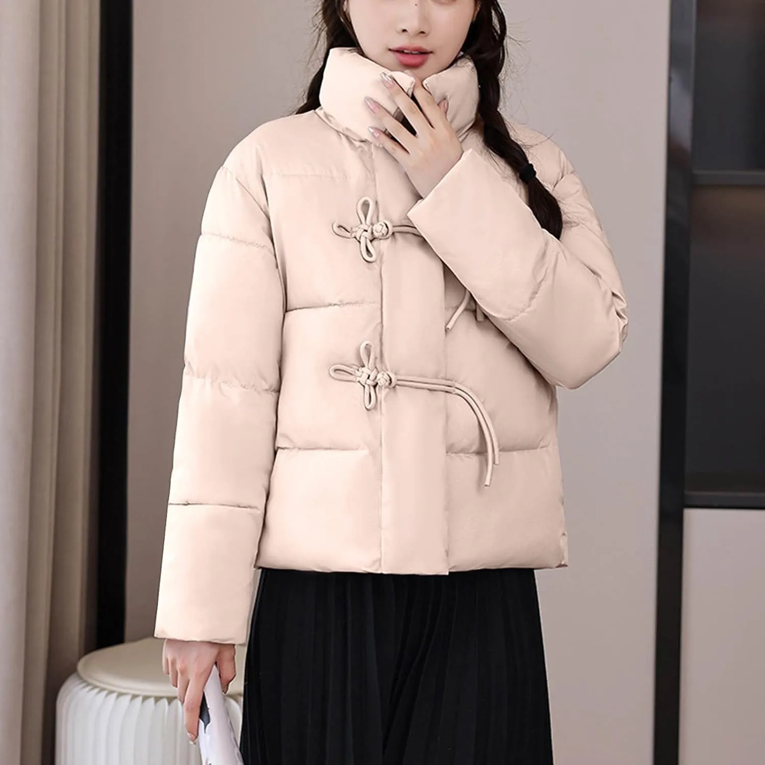 XUNRYAN Winter Coats Women Puffer Jackets Fashion Cropped Quilted Thicken Down Coat Warm Chinese Button Full Zip Parka Anorak